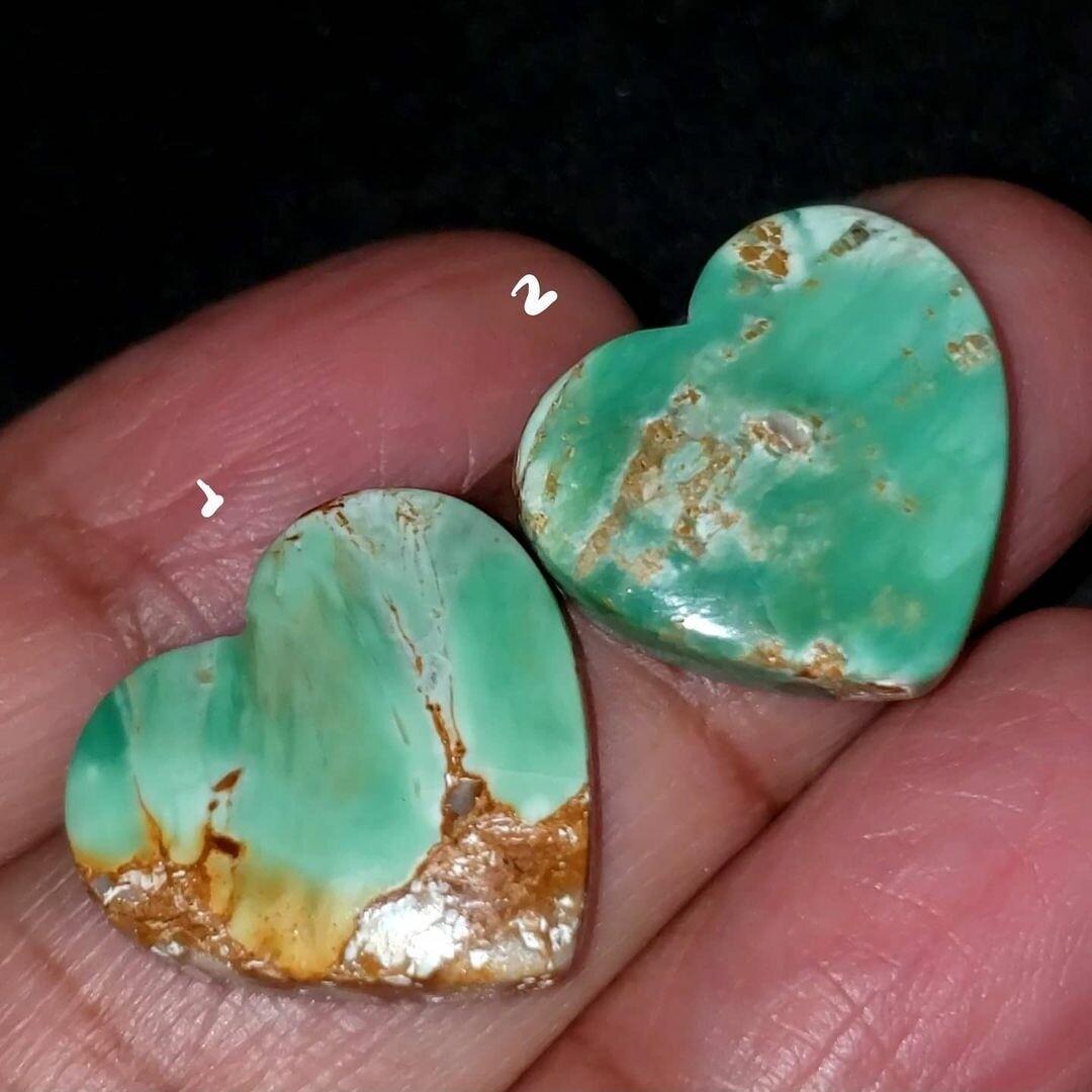 ​Natural FINE Variscite Cabochon. Lengths are 18 and 17mm