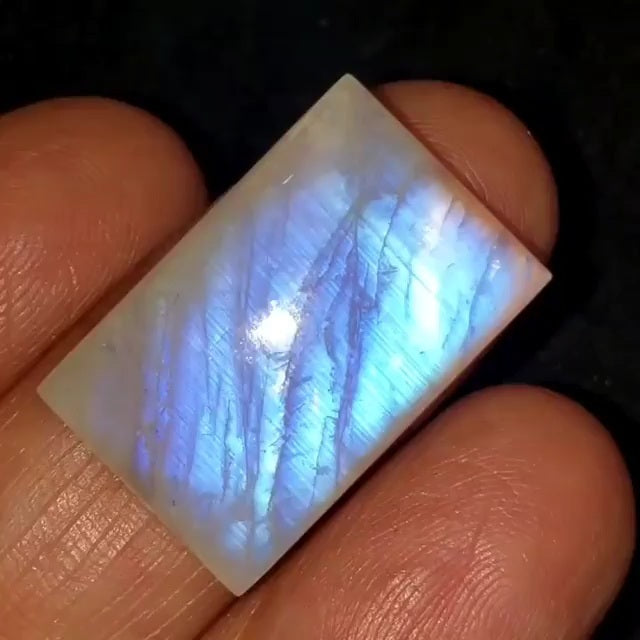 Natural ​Rainbow Moonstone Cabochon 24x16mm