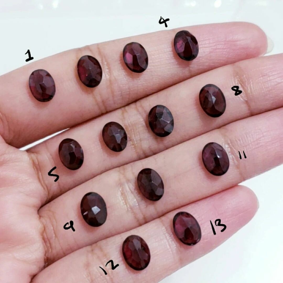 Natural Deep Red OVAL garnet faceted 7x5MM