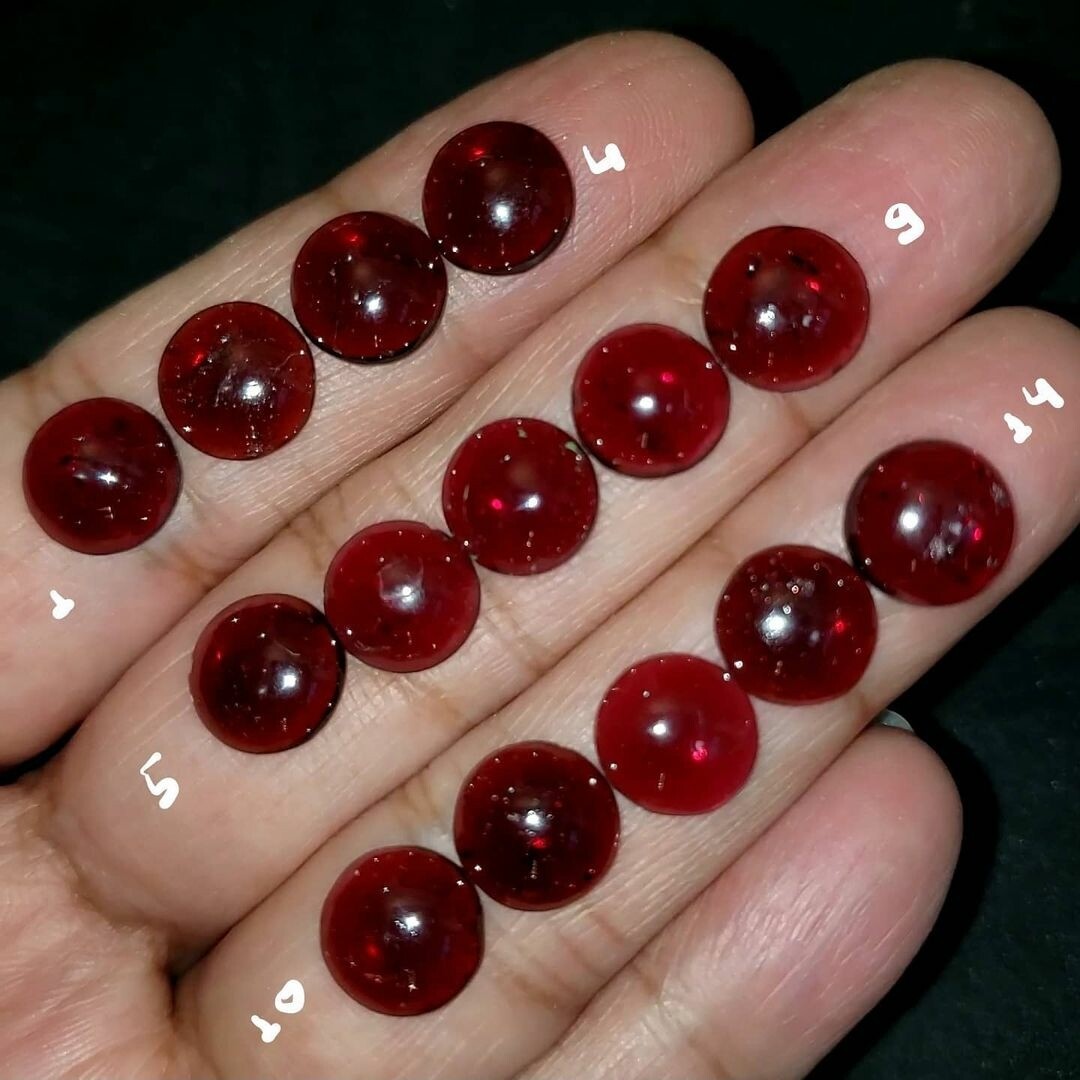 Natural DEEP RED Garnet 10mm Cabochons