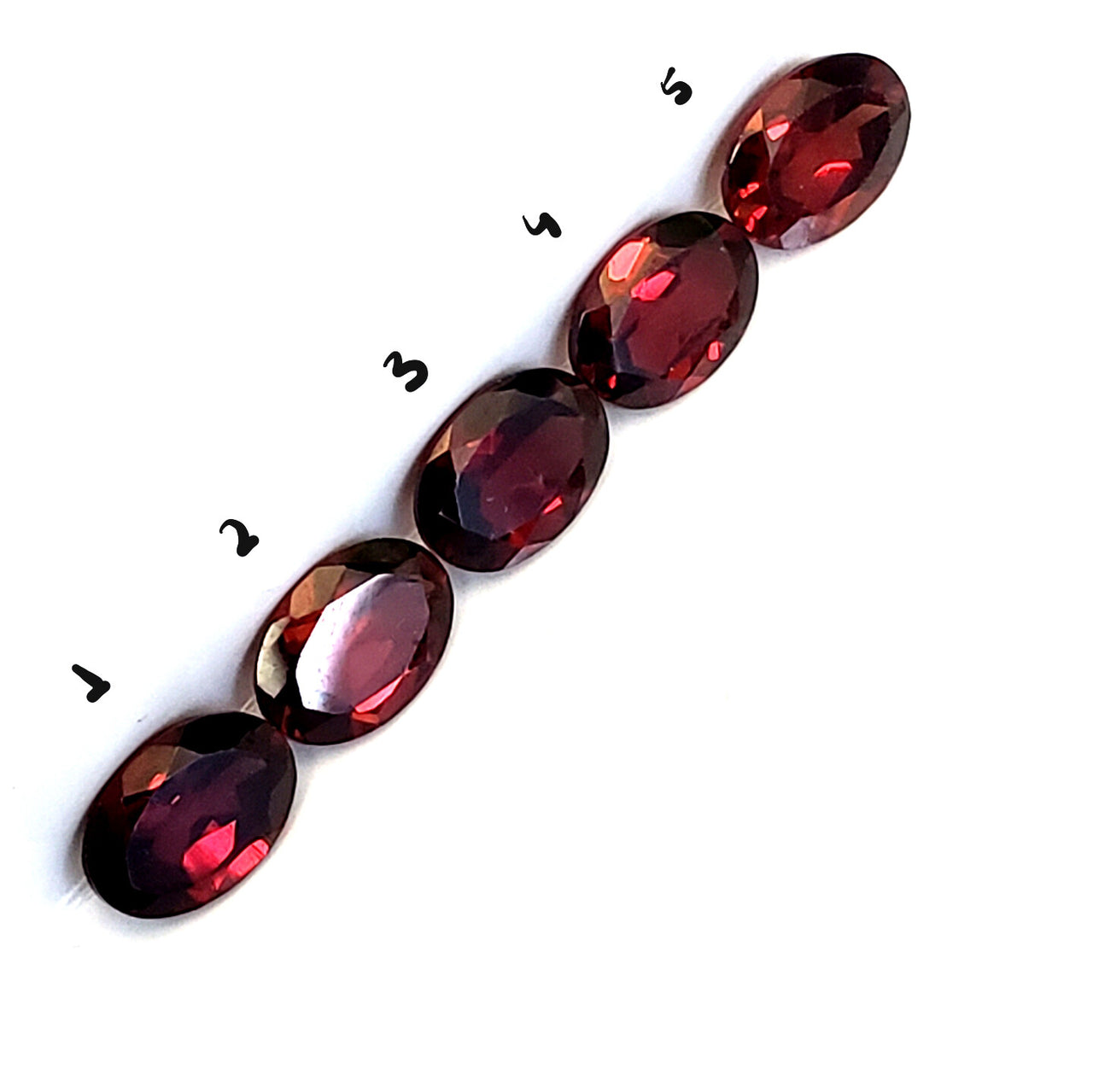 Natural AAA Faceted Oval Cut Garnet 7x5mm