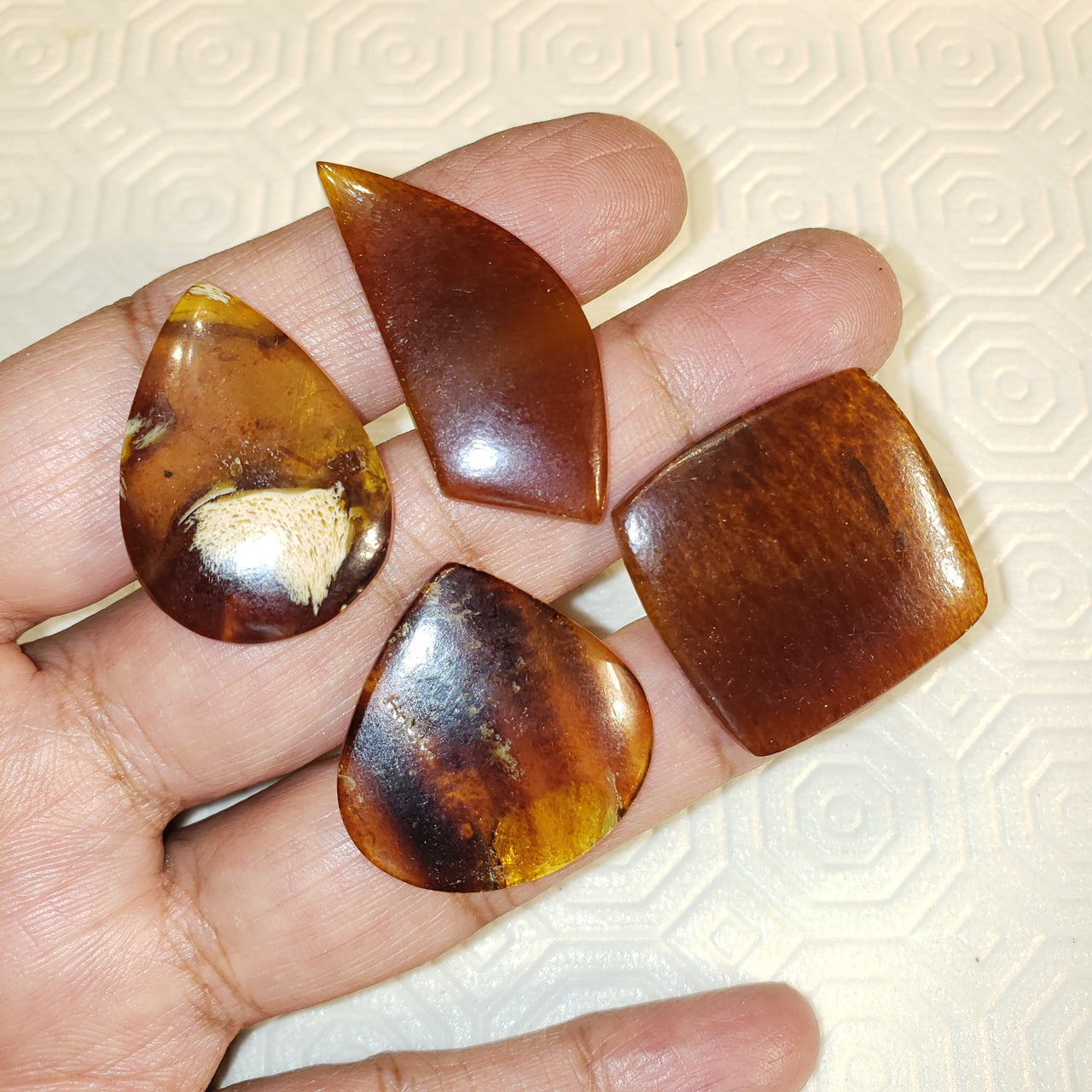 4Pcs 40Ct Natural Amber Cabochons LOT