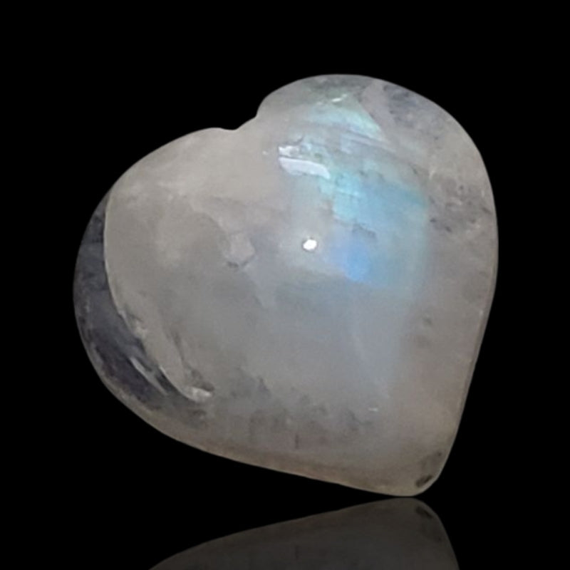 8.5Ct Natural Rainbow Moonstone Heart Cabochon. Size- 15x14mm