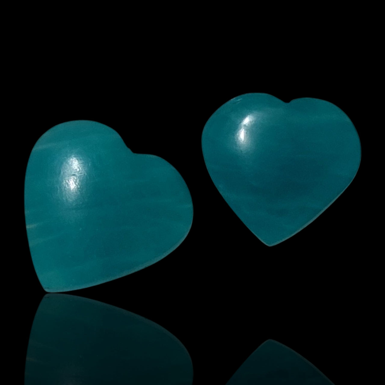 23Ct 2Pcs Natural Peruvian Icy Amazonite Cabochon Lot. Size is approx. 19x19mm and 17x17mm