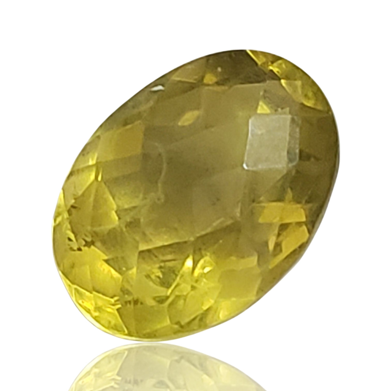 8.5Ct Natural Lemon Citrine Faceted Check cut. Size is approx. 15x11x8mm