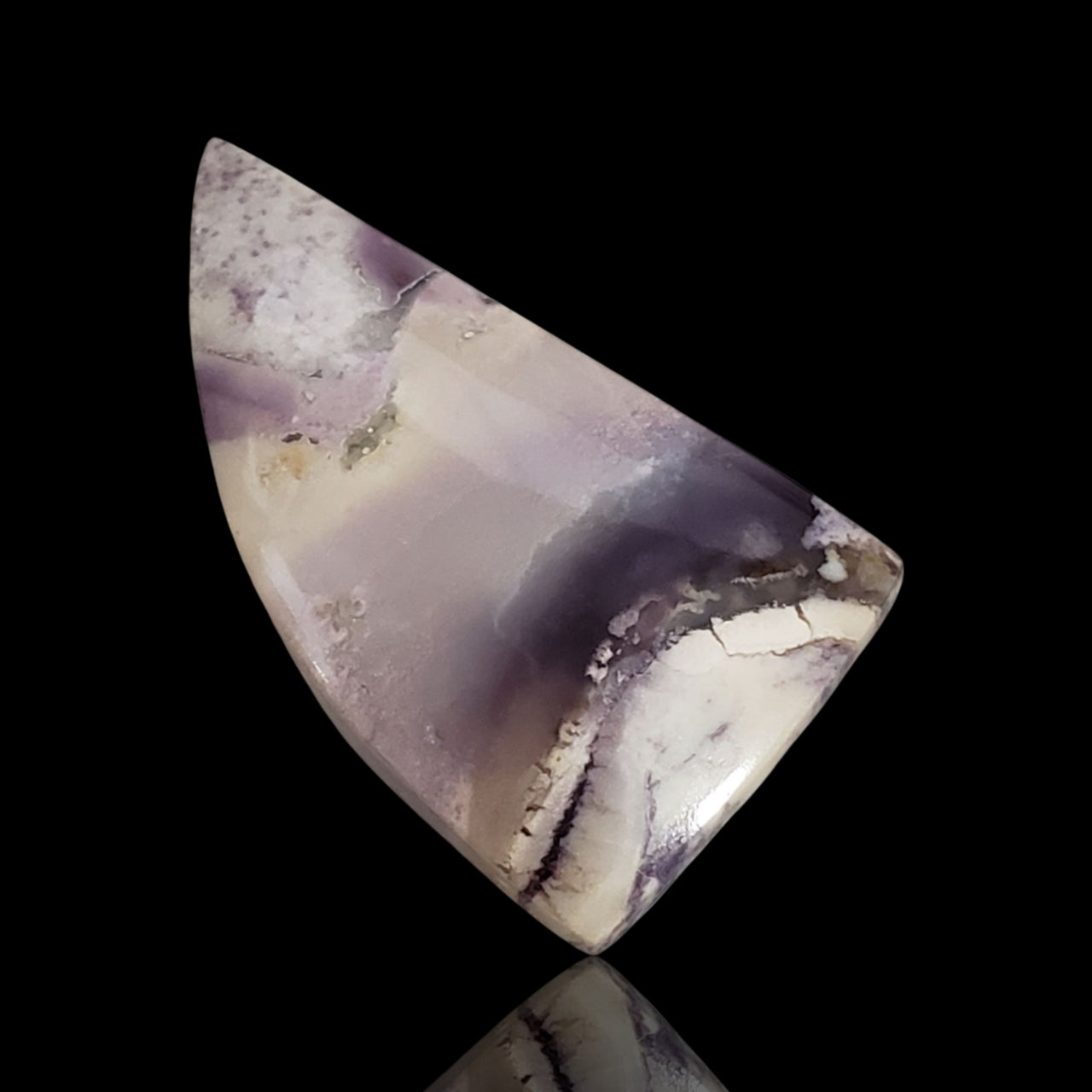 29Ct Natural Bertrandite/Morado Opal Cabochon. Size- approx. 38x21mm