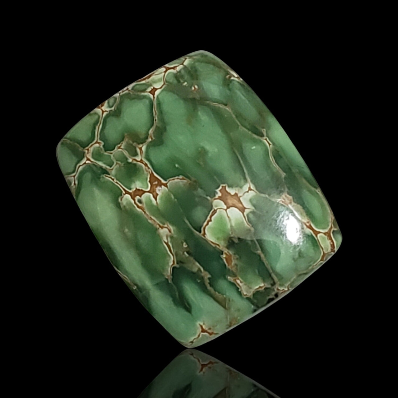 13.5Ct Natural Variscite Cabochon. Size- approx. 19x16mm