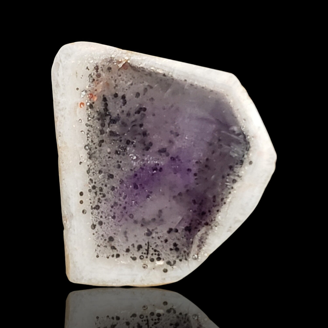 19Ct Natural Traipache Amethyst Slice. Size- approx. 22x20mm