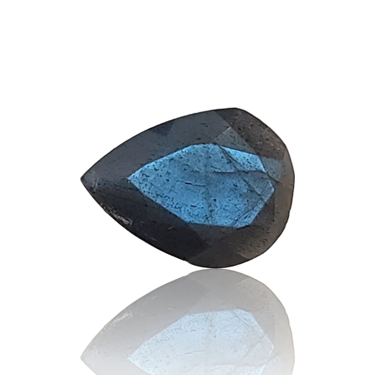 4.5Ct Natural Labradorite Faceted Pear Cut. Size- approx. 14x10x5mm