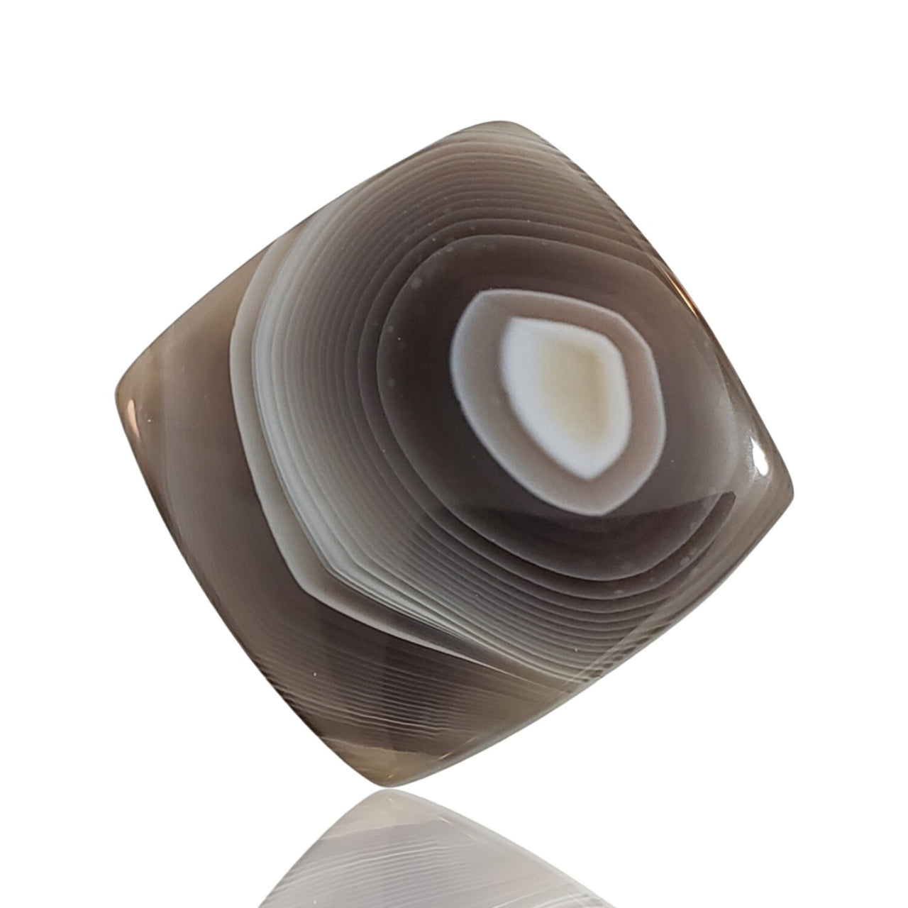 53Ct Natural Botswana Agate Cabochon. Size- approx. 32x32mm