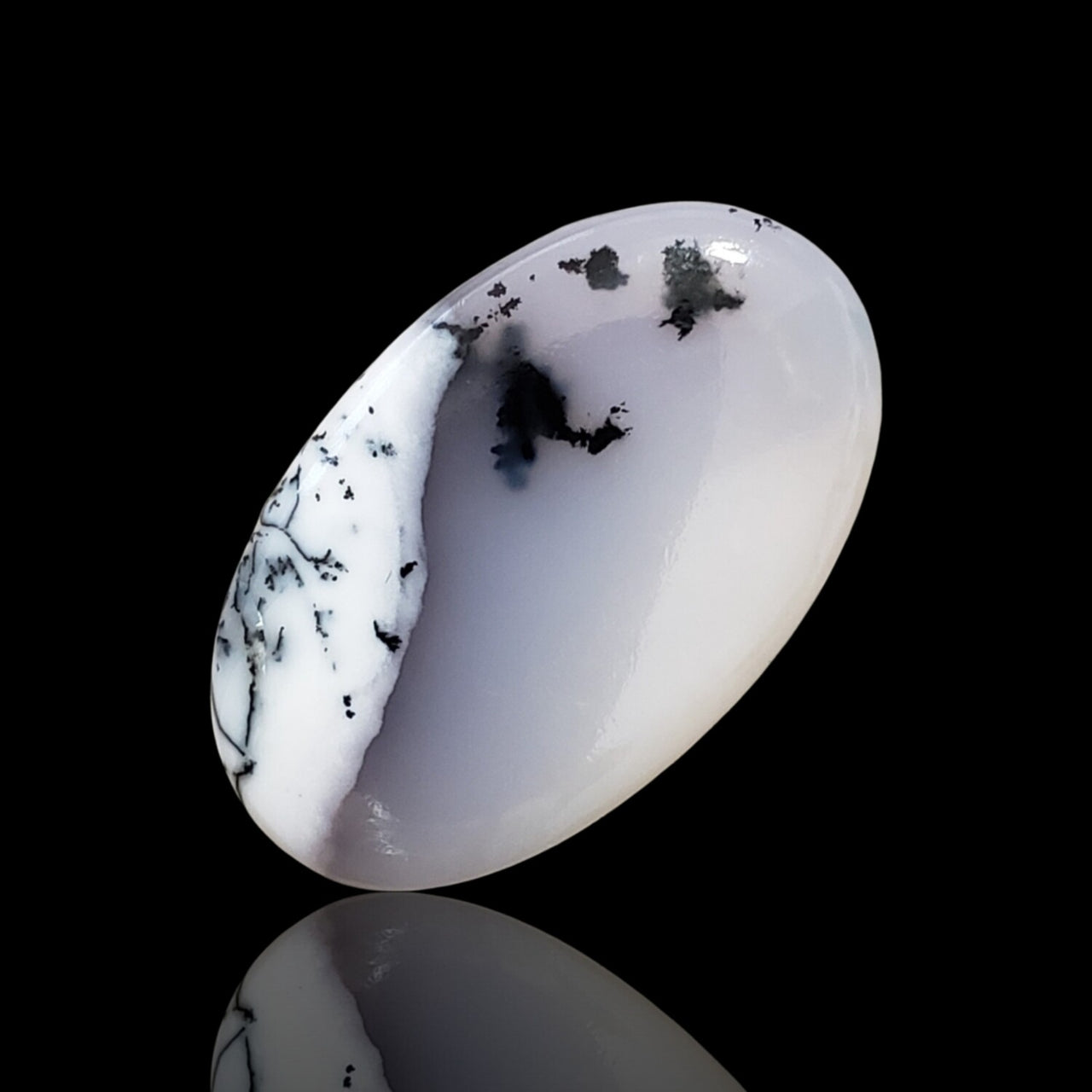 18Ct Natural Dendrite Opal/Merlinite Cabochon 27x17mm