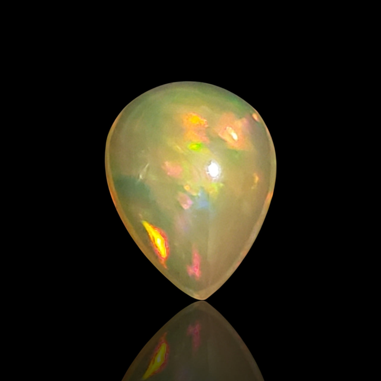 2.5Ct Natural Ethiopian Opal Cabochon 12.6x9.6mm