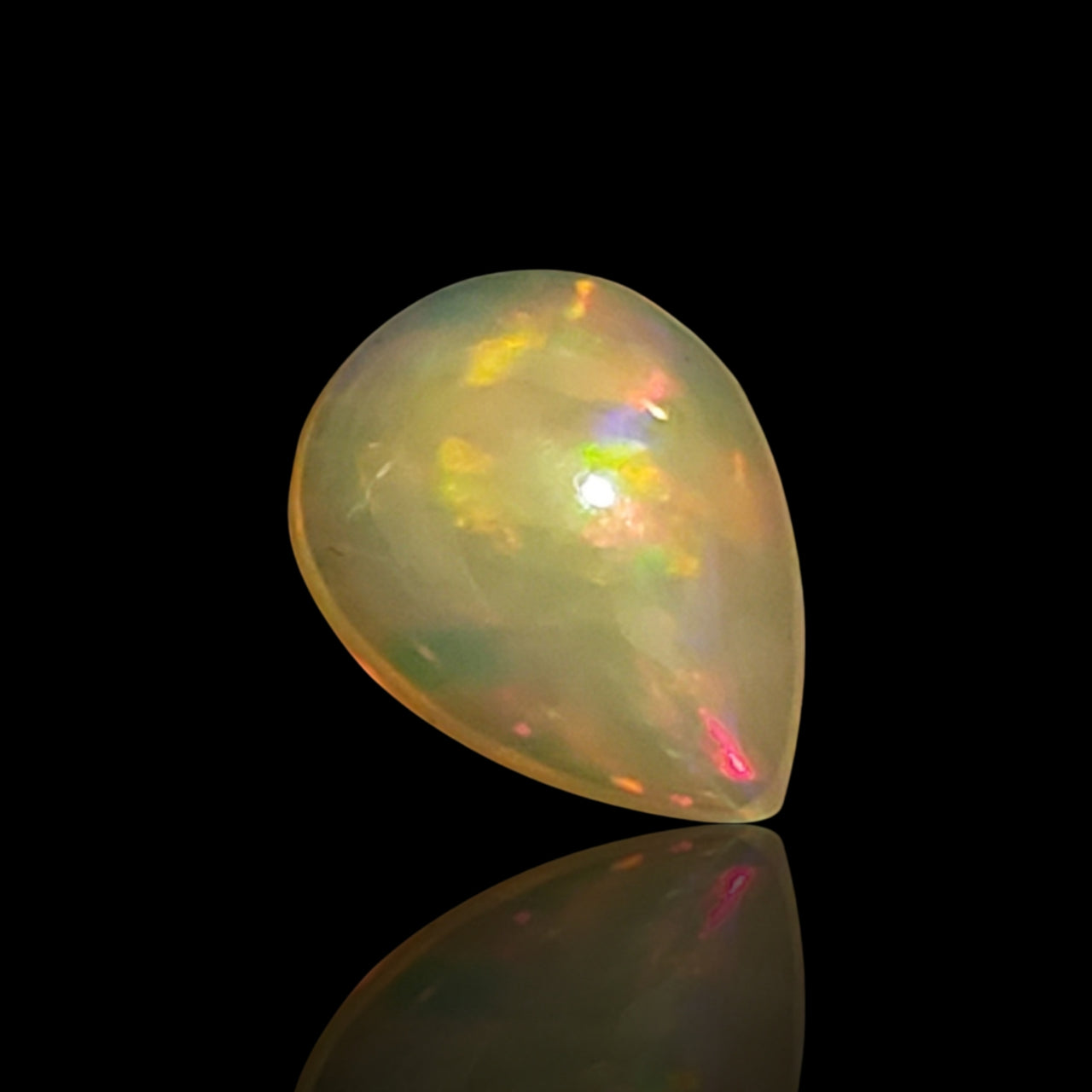 2.5Ct Natural Ethiopian Opal Cabochon 12.6x9.6mm