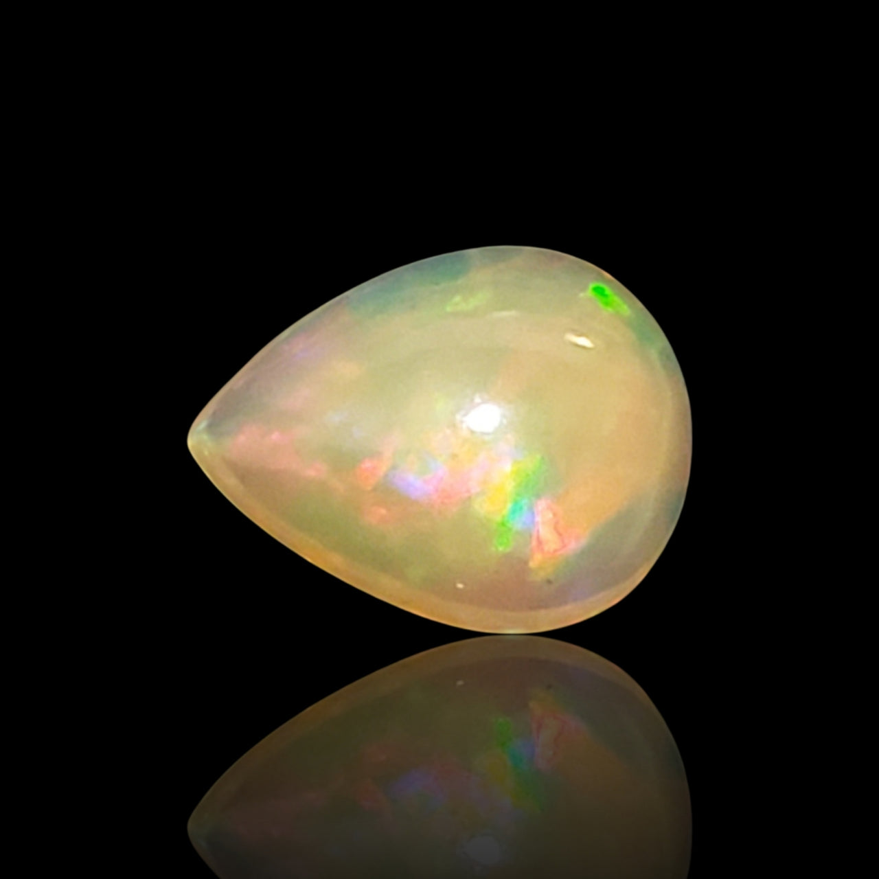 2.5Ct Natural Ethiopian Opal Cabochon 12.6x9.6mm