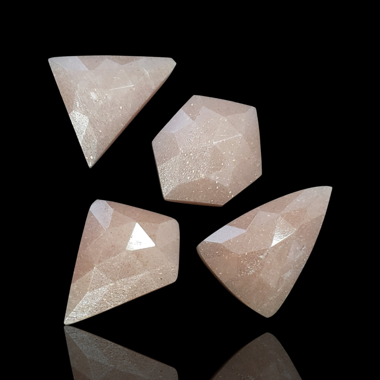 45Ct 4Pcs Natural Peach Moonstone Rose Cut Flat Base Cabochon LOT. Length range is 18 to 22mm