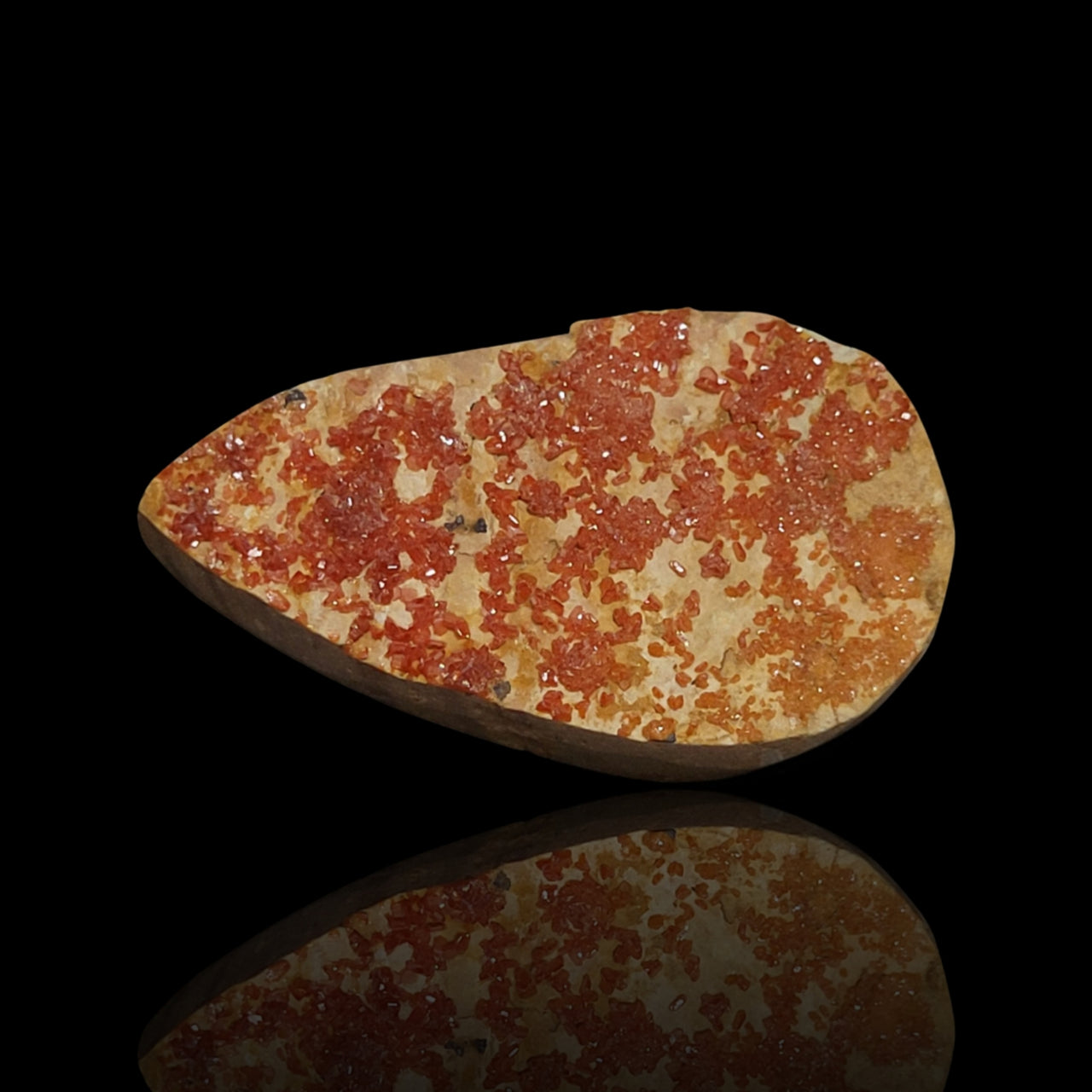 43.5Ct Natural RAW Vanadinite Crystal Druzy. Flat base. 36x21mm