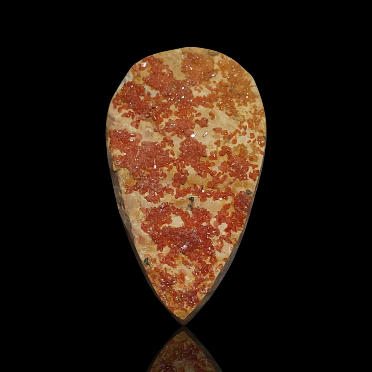 43.5Ct Natural RAW Vanadinite Crystal Druzy. Flat base. 36x21mm