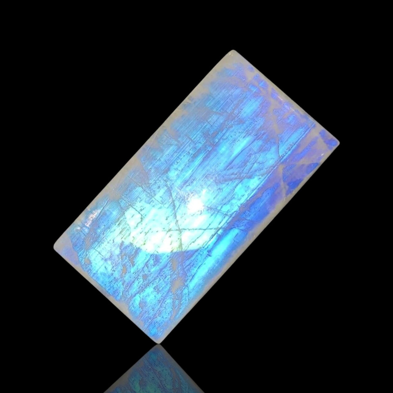 75Ct Natural Rainbow Moonstone Cabochon 42x23mm