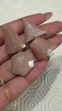 45Ct 4Pcs Natural Peach Moonstone Rose Cut Flat Base Cabochon LOT. Length range is 18 to 22mm